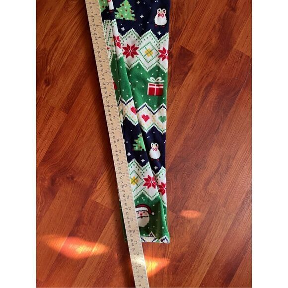 Christmas No Boundaries Juniors' Velour Leggings Size 11 - Picture 4 of 7